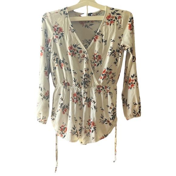 Kendall & Kylie Pants - EUC KENDALL & KYLIE ROMPER MEDIUM